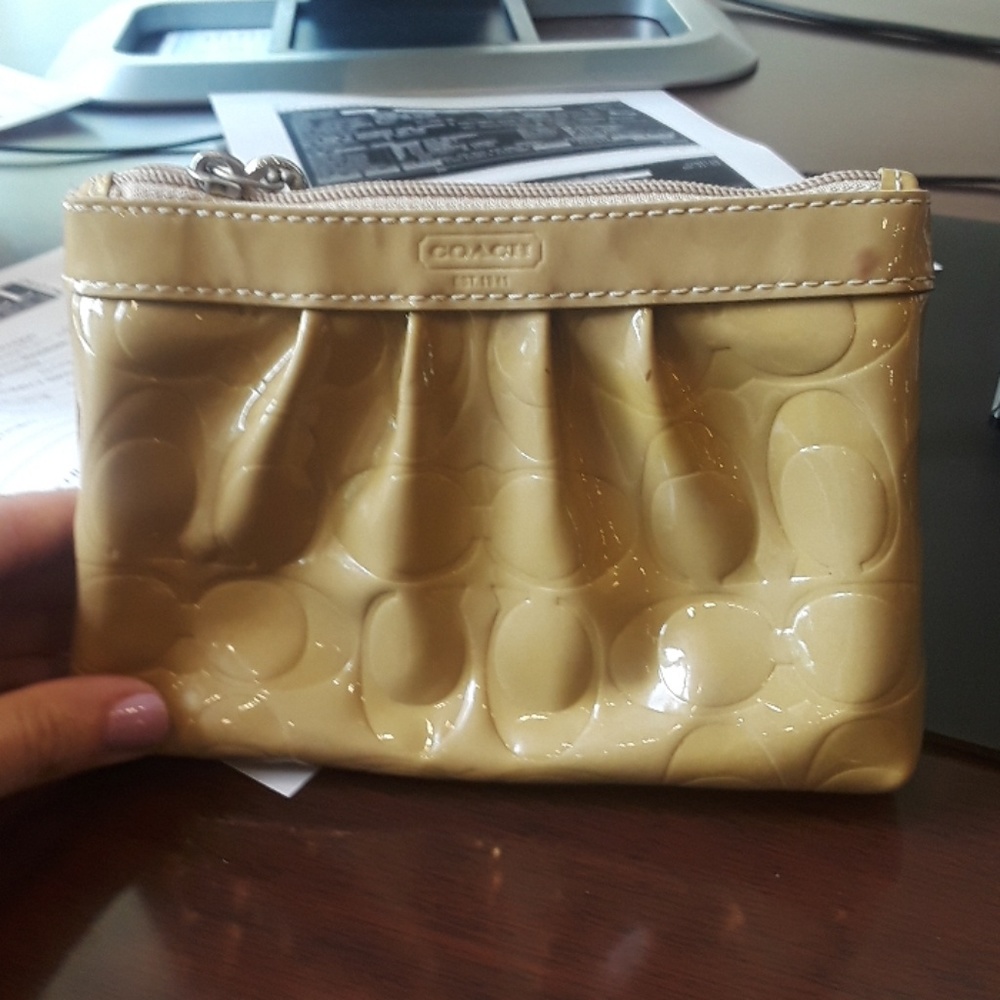 Coach wristlette